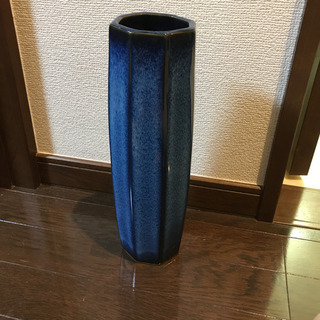 花瓶　藍色