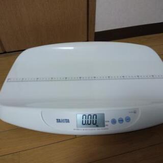 赤ちゃん　体重計　デジタル　ベビースケール