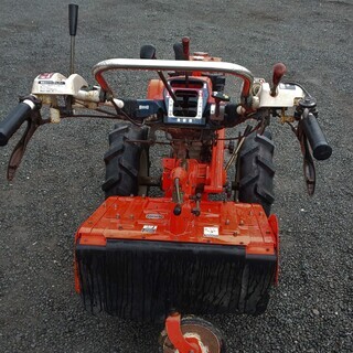 鹿児島発 クボタ 7.5馬力セル始動ディーゼルエンジン耕うん機KRA75