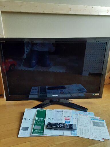 TOSHIBA【REGZA】テレビ42型Z1