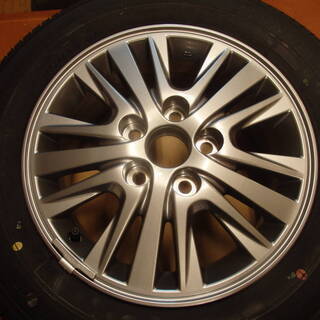 トヨタ エスクァイア 純正 アルミ 4本 195/65R15 新車外し