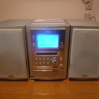 日本製 AIWA コンポ （CD & MD & テープ & AM...