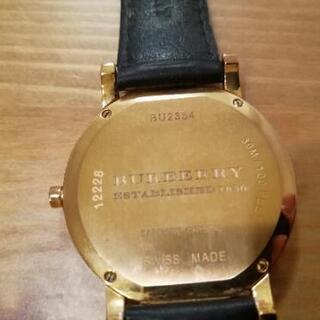 40%OFF】腕時計 BURBERRY BU2354 ゴールド文字盤 皮ベルト