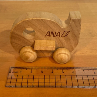 ANA 全日空　飛行機おもちゃ　木製