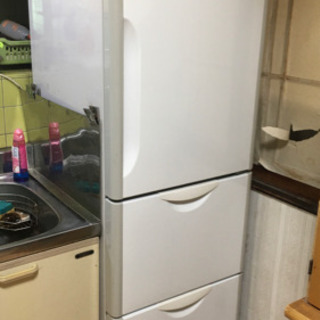 【取引完了】冷蔵庫 大型 ファミリー向け 日立 300L