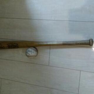 衣笠祥雄サイン入りボールとバット