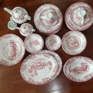 食器　Johnson brothers 希少の赤　48点セット