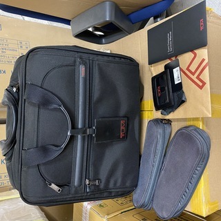 正規 新品 TUMI 26102D4 機内持込2輪キャリーケース & カード