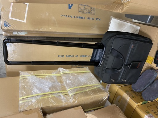 TUMI ブラック キャリーケース 26102D4 正規 新品 TUMI 26102D4 機内持込2輪キャリーケース & カードケース トゥミ