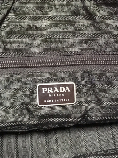 PRADA レザーハンドバッグ