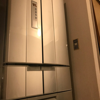 冷蔵庫☆自動製氷機能付き☆配送、設置無料！MITSUBISHI MR-E45P-S1 445L