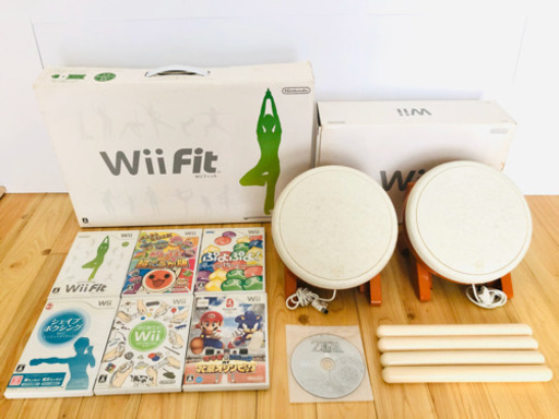 Wii &Wii Fit&太鼓の達人セット＋おまけソフト付き 本体動作確認初期化