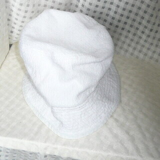 白　帽子　フィリピン製　表地繊維　綿100％　ホワイト　つばの内...