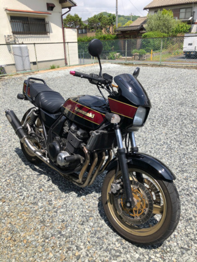 バイク売ります。ZRX400