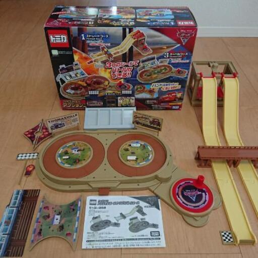 ディズニー カーズ トミカ アクションコース トリプルバトルコース そうちゃ 太田の子供用品の中古あげます 譲ります ジモティーで不用品の処分 ディズニー カーズ トミカ アクションコース トリプルバトルコース そうちゃ 太田の子供用品の中古あげます 譲ります ジモティーで不用品の処分