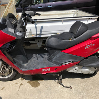 ガレージ整理 書類なしSYM RV200i 部品取りにどうぞ RV125iにも。
