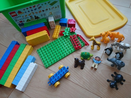 お話中 Lego Duplo 楽しいどうぶつえんとレゴデュプロ基礎版ブロックラボ なつ 新宿のおもちゃの中古あげます 譲ります ジモティーで不用品の処分