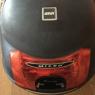 GIVI トップケース（中古）