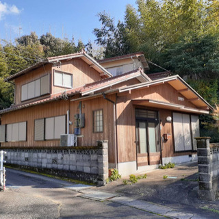 鳥羽市堅子町　石神さんまで車で10分！