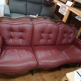 廃盤希少品 karimoku domani ルイXV ソファ レザー3人掛け 値下げしました】カリモク Domani LOUIS XVシリーズ 本革3Pソファ