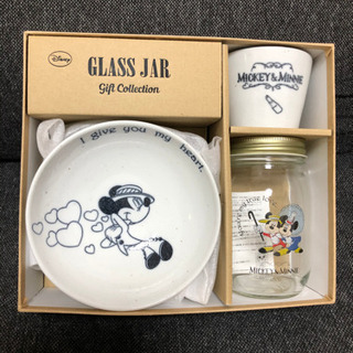 新品未使用 Disney  ディズニー  陶器皿 ガラス瓶　セット