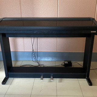 お届け無料有り】☆訳あり格安ご提供☆ 電子ピアノ CASIO CPS 740