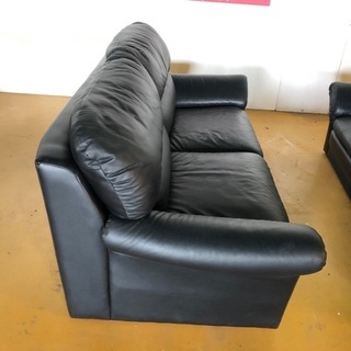 大塚家具・本革ソファー黒色　2セット・美品