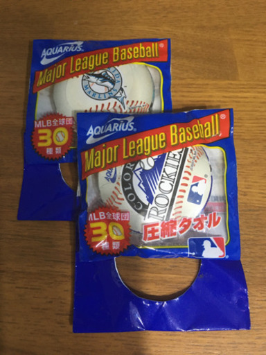 MLBのマリナーズ、ロッキーズの圧縮タオル