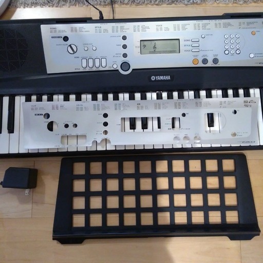 ヤマハ ポータトーン PSR-E203　電子ピアノ　電子キーボード