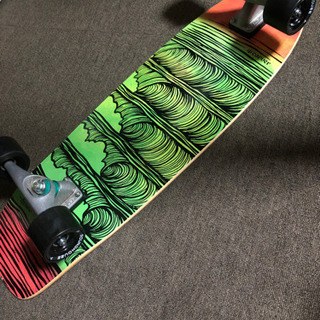 取引中carver サーフスケートボード