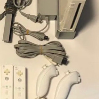 Wii本体　格安　クラシックコントローラー2個付き