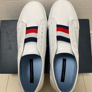 【新品・未使用】TOMMY HILFIGER スニーカー