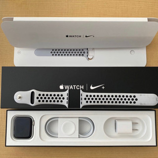  Apple Watch Nike+ Series 4 Cell...
