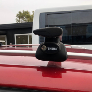 THULE ウイングバーエッジ 132cm ルーフレール車用