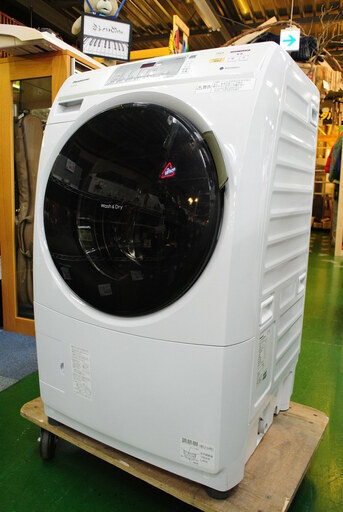 (店舗同時販売中) Panasonic NA-VH320L ドラム式洗濯機 2015年製。