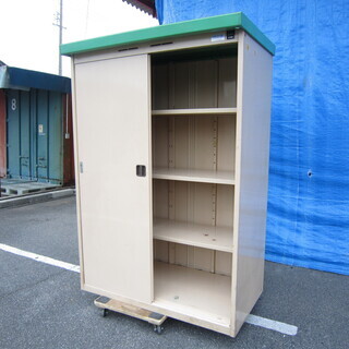 【引取限定・現状渡し】イナバ 物置 カギ無