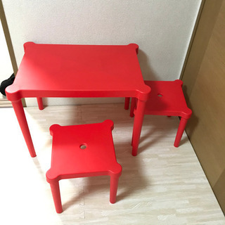 【決まりました！】IKEA イケア　子ども用テーブル　スツール