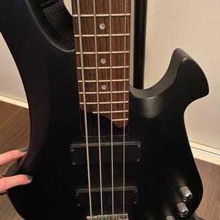 ベース(Killer)　シールド、ストラップ、アンプのセット ベース(Killer) シールド、ストラップ、アンプのセット