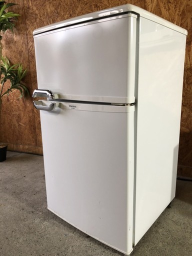 モリタ　２ドア冷蔵庫　８８L