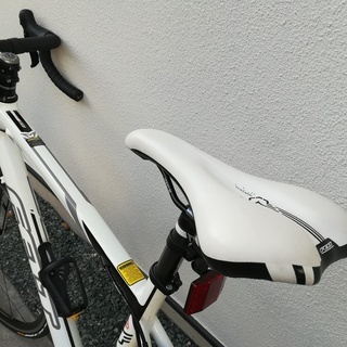 プロ整備済み☆FELT Z85 540 ホワイト 2014年 ロードバイク