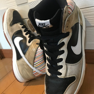 【最終値下げ】NIKE DUNK SBスニーカー　28cm