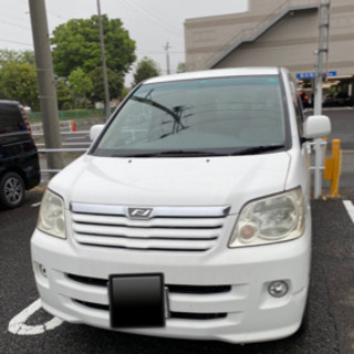 トヨタ　ノア　車検たっぷり