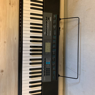 電子ピアノ CTK-2550　61鍵盤電子キーボード 