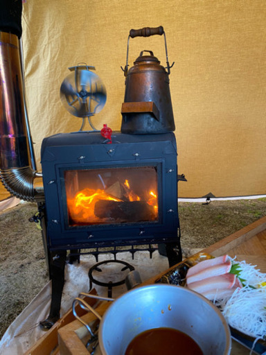 新保製作所の薪ストーブ ROSE