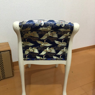 【値下げしました】鶴の和柄の椅子
