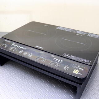２口IHコンロ　アイリスオーヤマ　IHK-W1-B 2017年製　土台付き　最大1400W　料理　キッチン　住まい