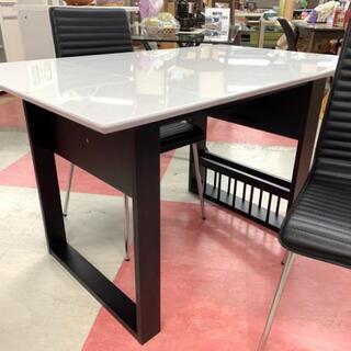 中古 ニトリ製 片端ダイニング3点セット 食堂セット 幅92cm×奥75cm×