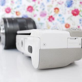 ❤️人気ホワイト❤️Wi-Fi＆自撮り❤️Canon EOS M3 希少なホワイト