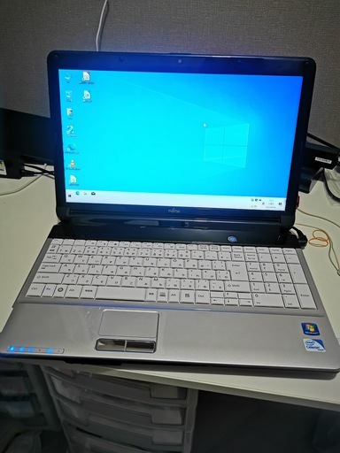 ［終了］格安　ノ－トパソコン　FUJITSU LIFEBOOK AH530/1B