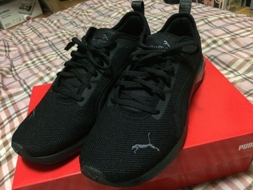 定価の値段より安く！PUMA プーマ H. ST. RUNNER